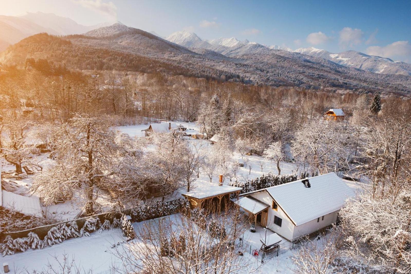 River Residence Chalet ستاتيونيا كليماتيركا سامباتا المظهر الخارجي الصورة